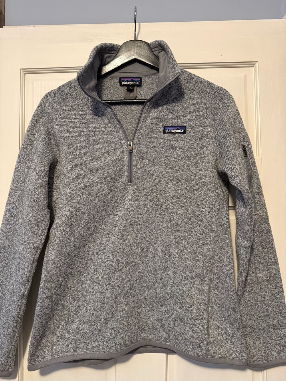 Patagonia Gray Heather Women's Quarter-Zip Fleece Pullover - Picture 2 of 3